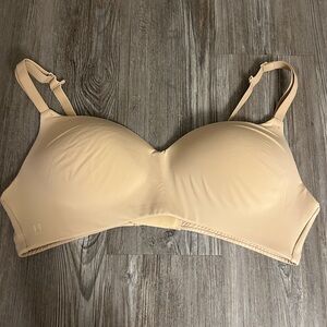Harper Wilde Base Wirefree T-Shirt Bra size 36C